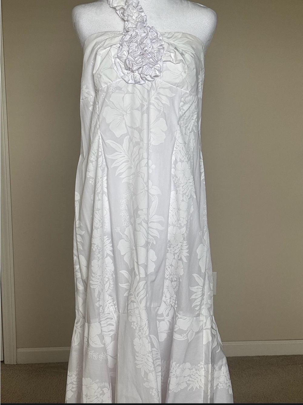 Hilo Hattie White One-Shoulder Floral Maxi Dress